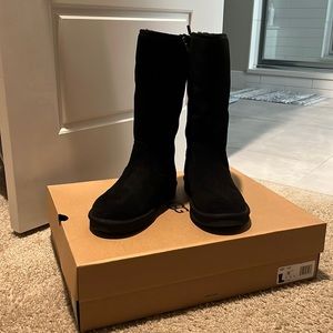Ugg Boots - W Alber Sz 8 black